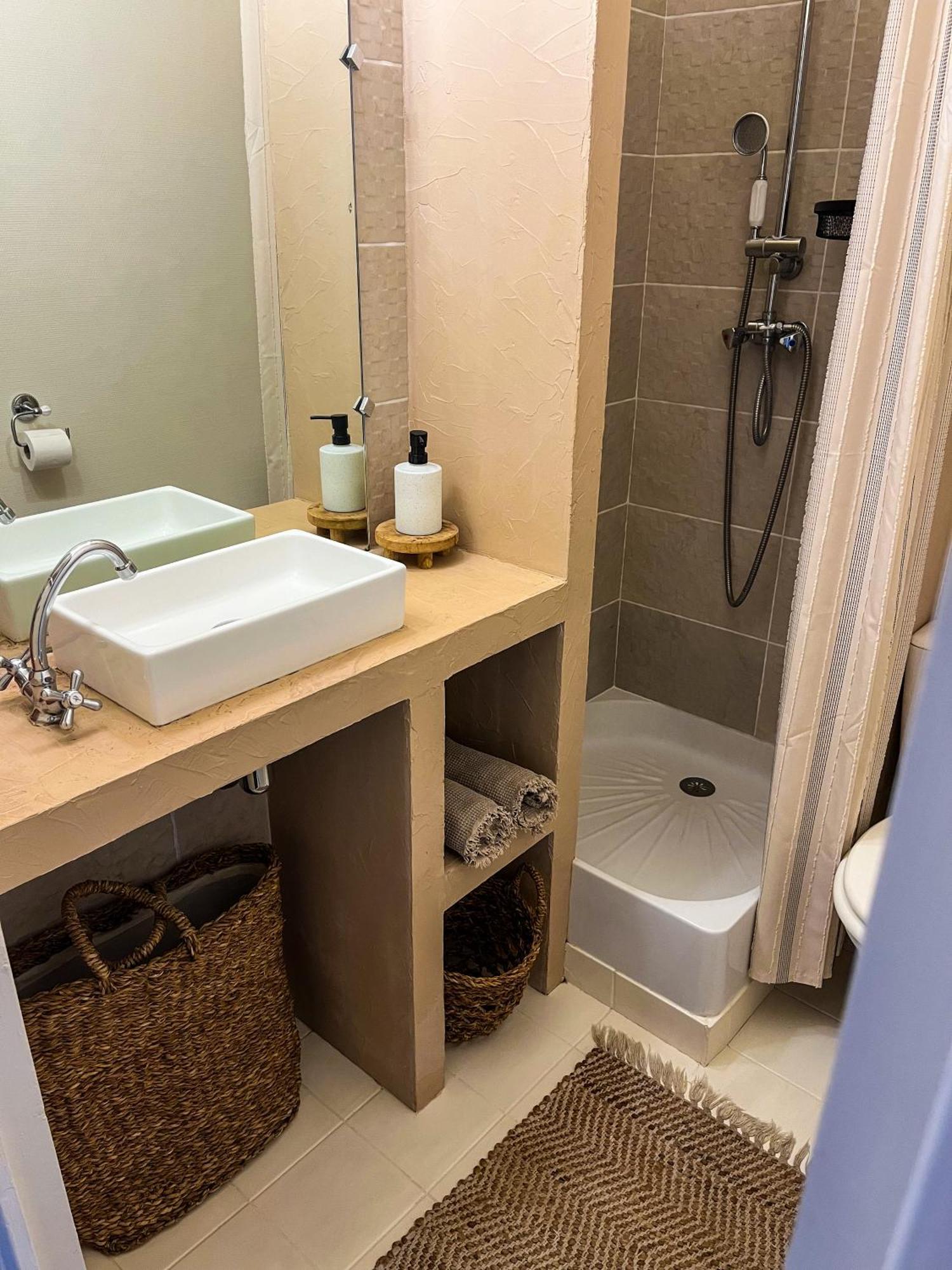 Appartement Une Chambre レンヌ エクステリア 写真